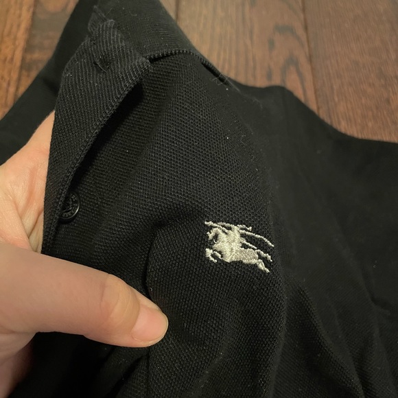 Authentic Women’s Burberry Black Polo - Picture 4 of 6